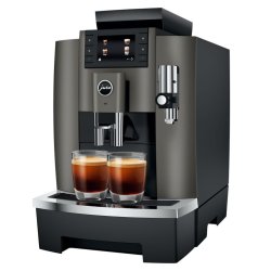 JURA W8 Erhvervspakke Inkl. Cool Control, Plejeprodukter &amp; 6 kg. Kaffe